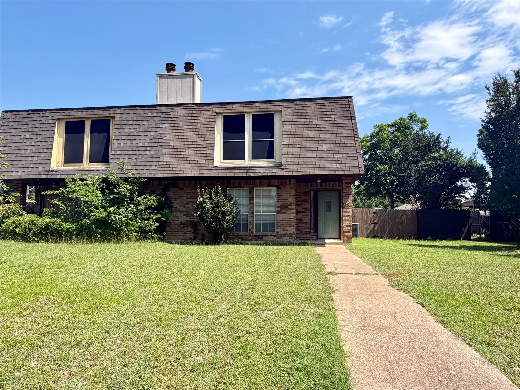 1301 Lovell Drive — photo