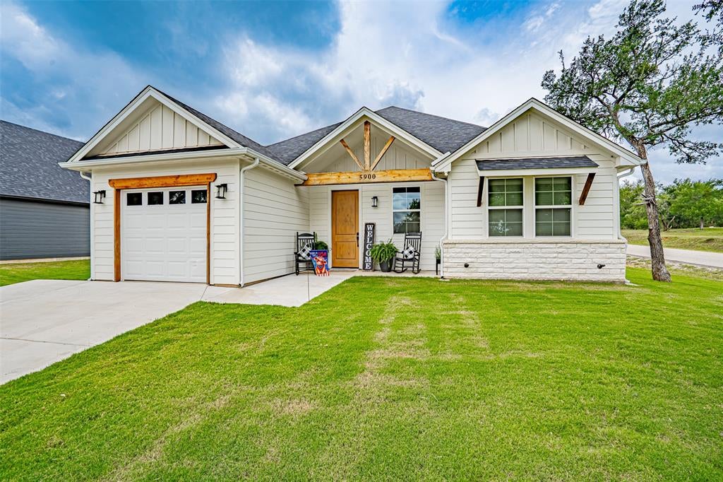 5900 S Lakeside Hills Court — photo