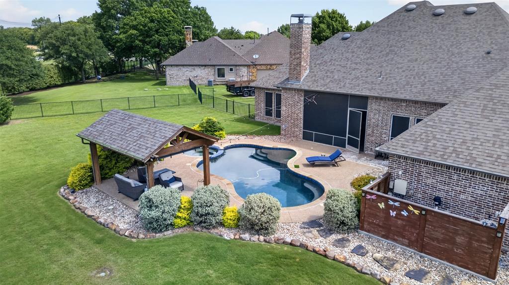 4408 Lake Breeze Drive — photo