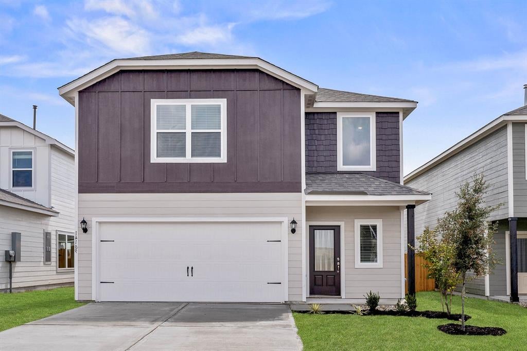 8413 Silverbow Drive — photo