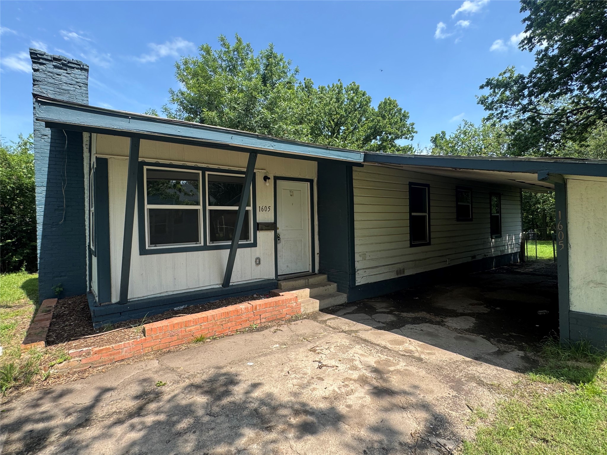 1605 Jackson Street, Commerce, TX 75428 — photo 3