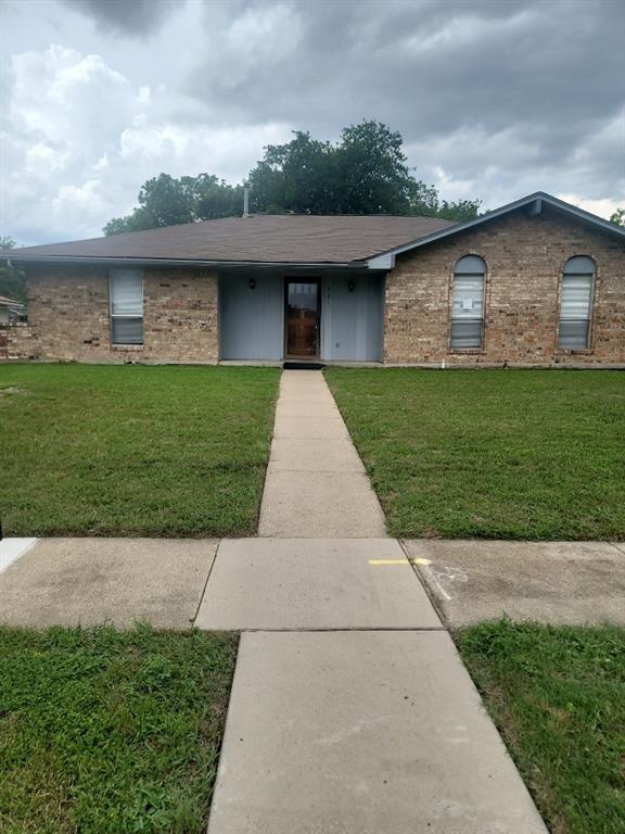 721 Lindenwood Drive — photo