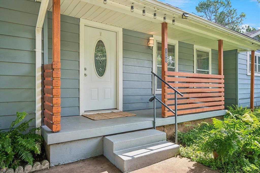 108 Reaves Lane — photo