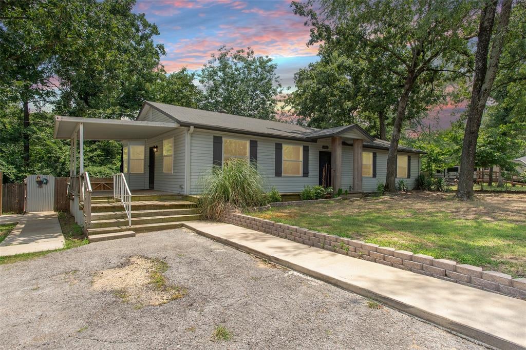630 Cedarcrest Drive — photo