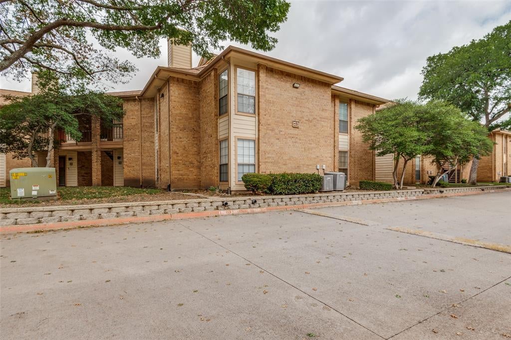 16301 Ledgemont Lane 277 — photo