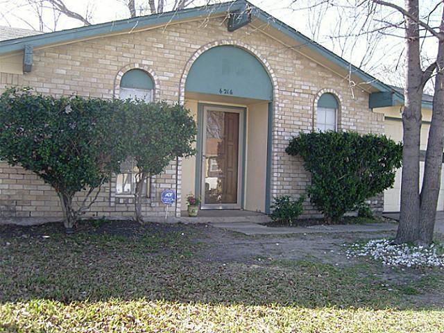 6216 Locust Street — photo
