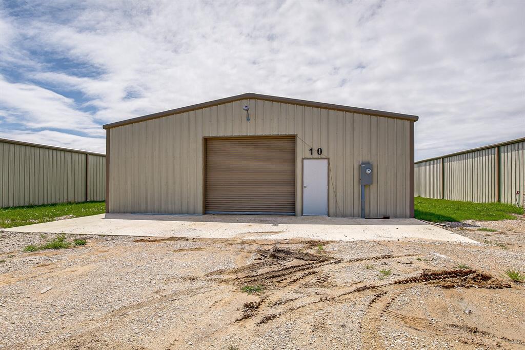 9668 CR 147 5 — photo