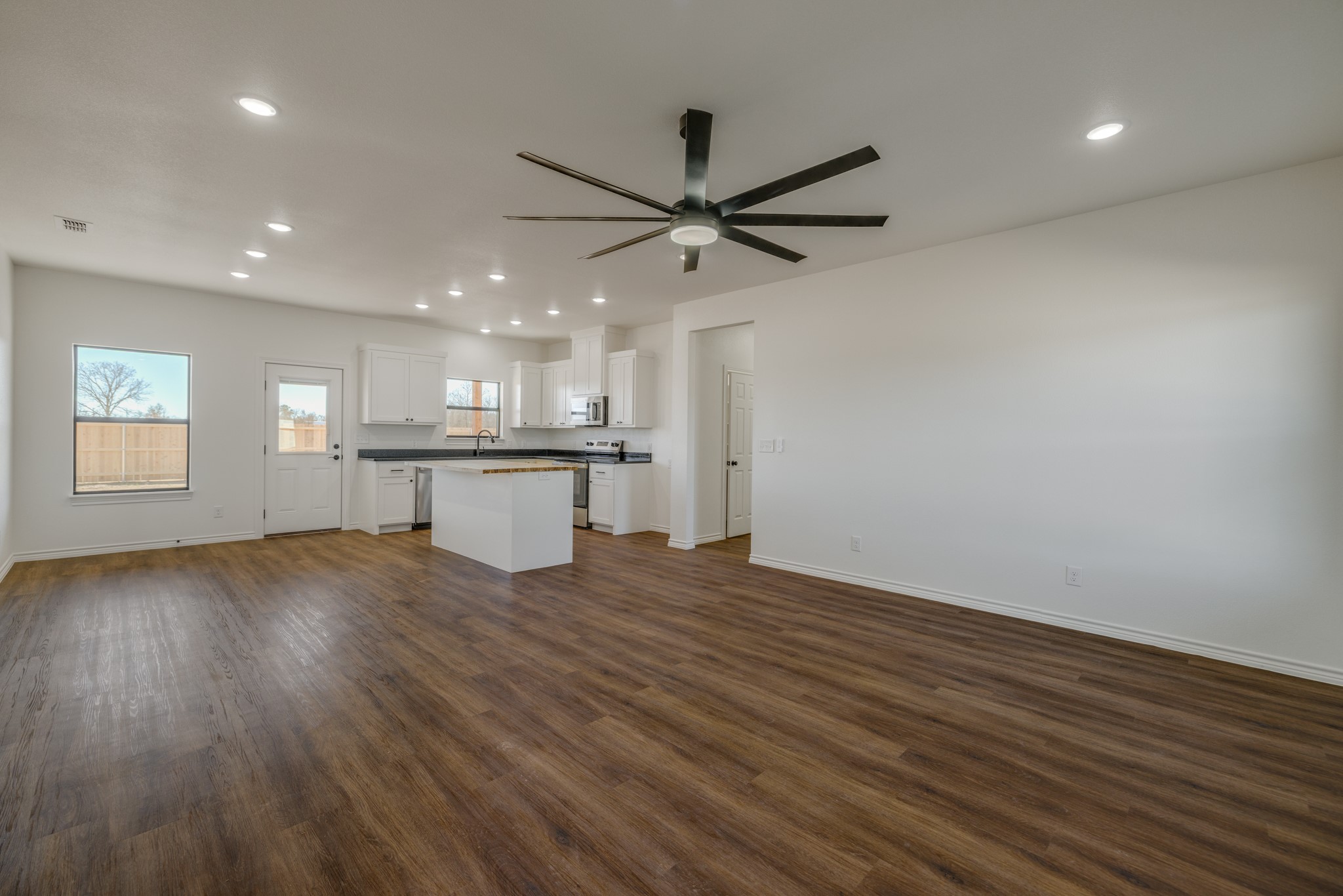 816 Ruger Drive, Clyde, TX 79510 — photo 2