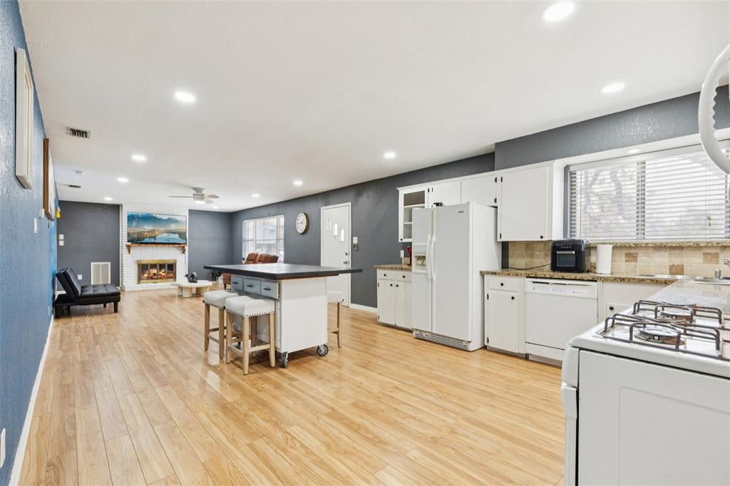 102 Woodland Drive — photo