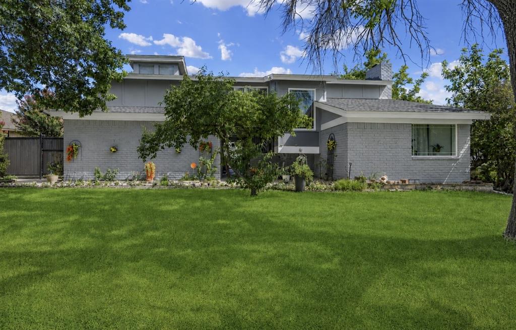 7609 Lake Highlands Drive — photo
