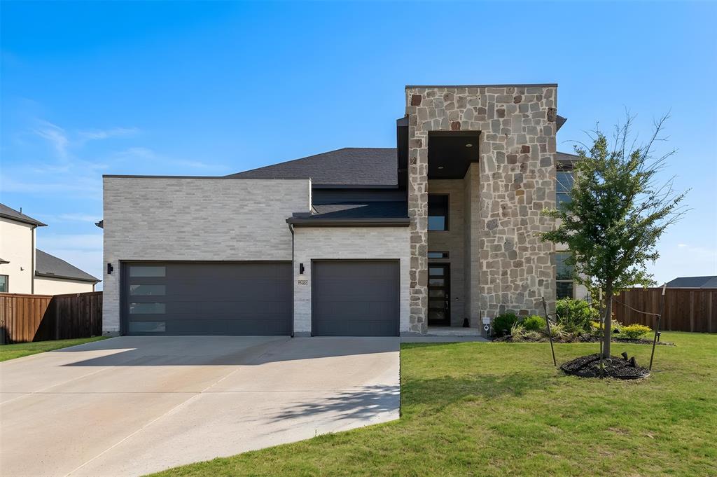 9562 Hickory Hill Road — photo