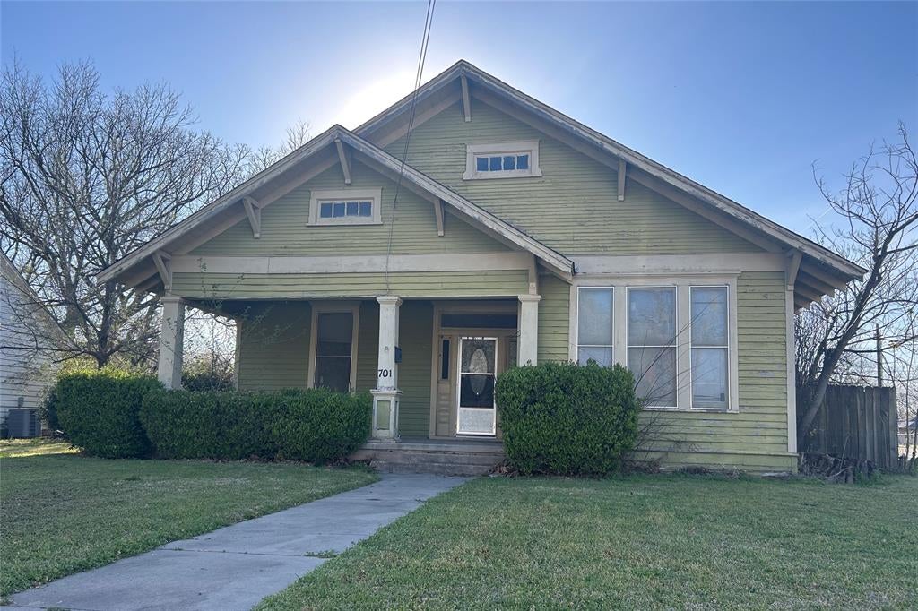 701 S Clements Street — photo