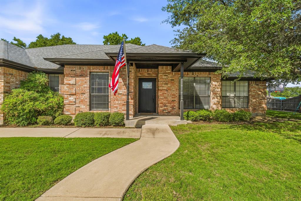 1703 Sully Court — photo