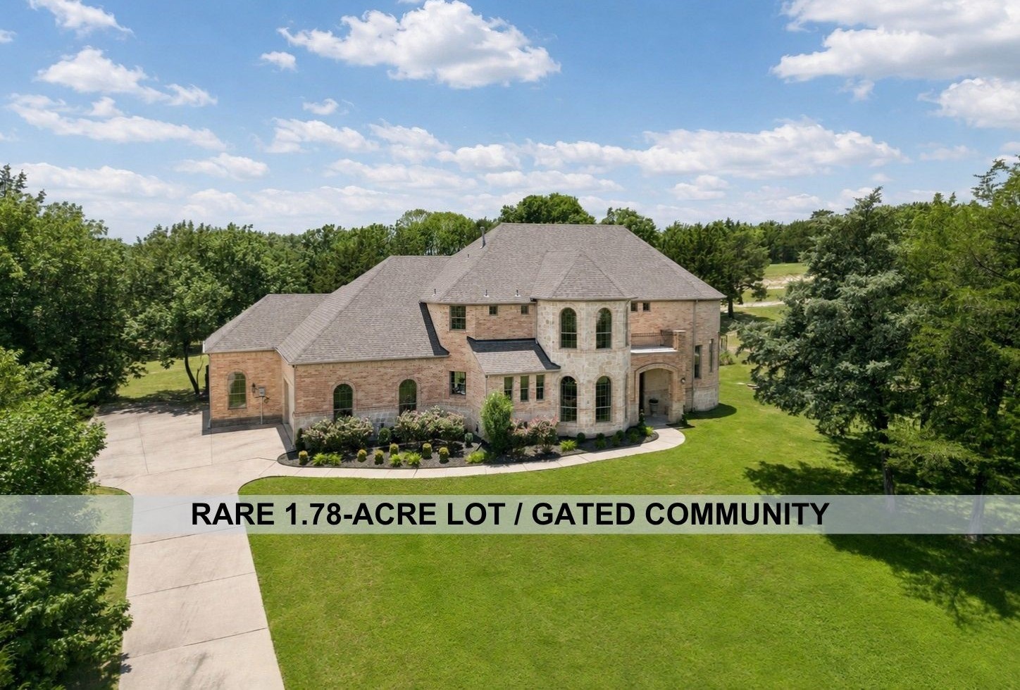 4598 Lake Breeze Drive — photo