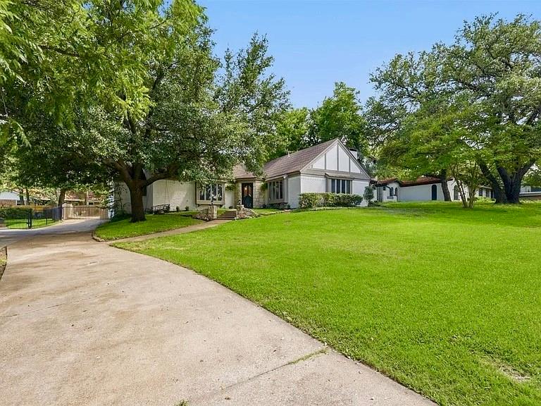 240 Timberlake Drive — photo
