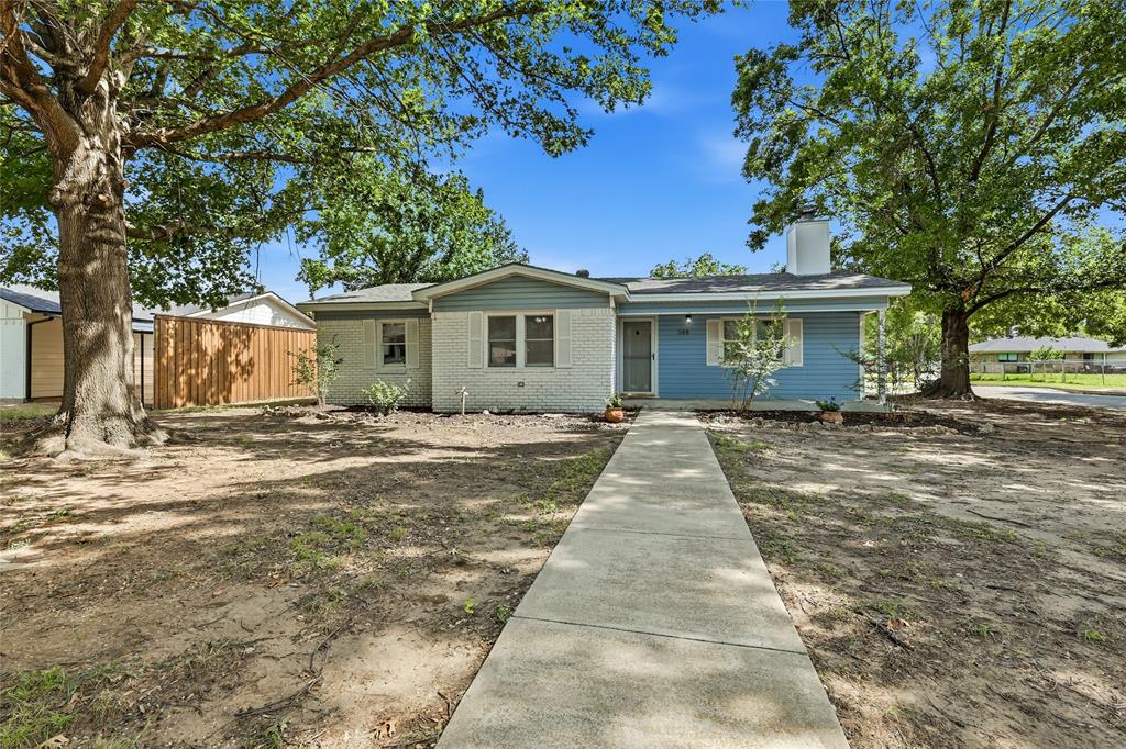 588 Pine Street — photo