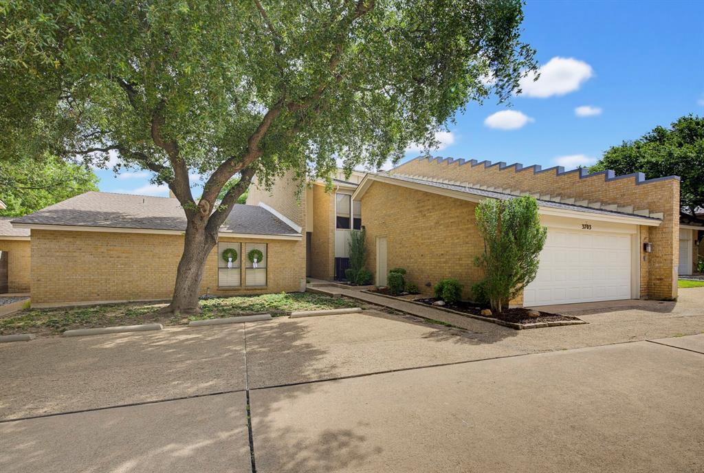 3703 Hulen Park Drive — photo