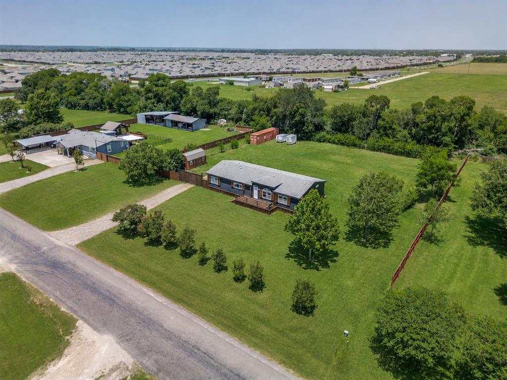 5715 Shady Hill Circle — photo