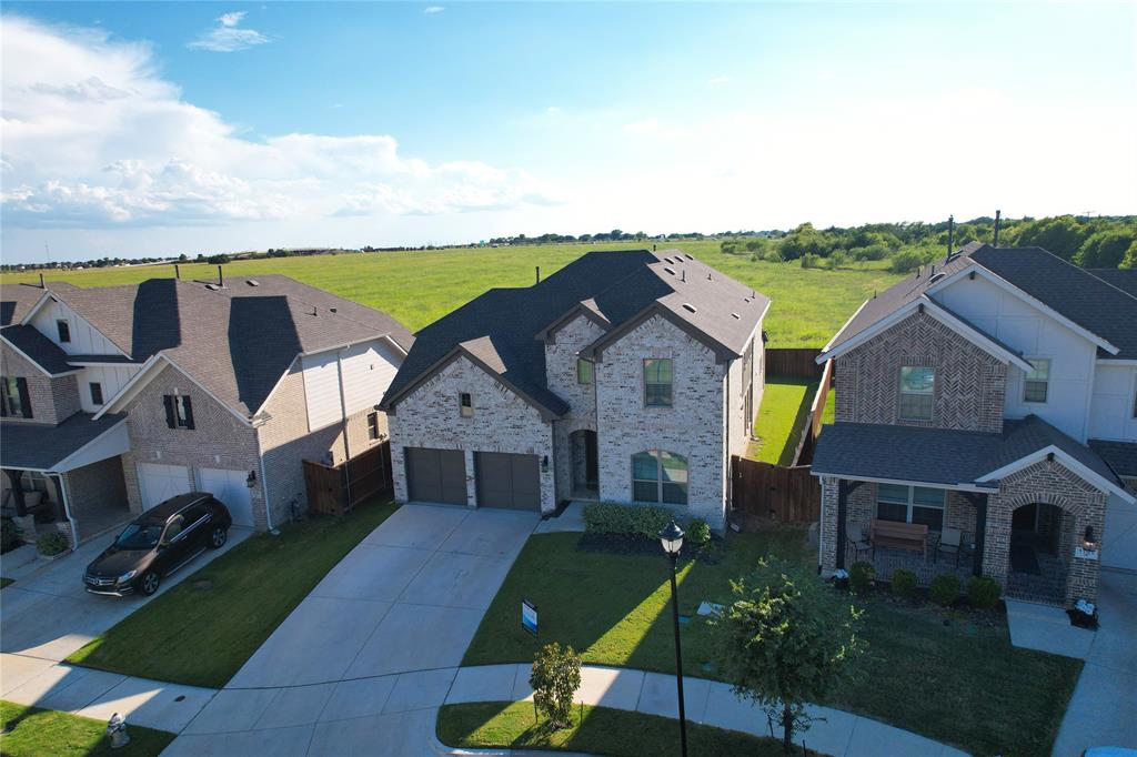 1105 Maverick Drive — photo