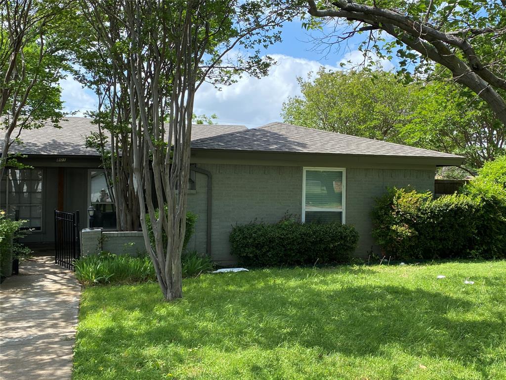 801 Irwin Drive B — photo
