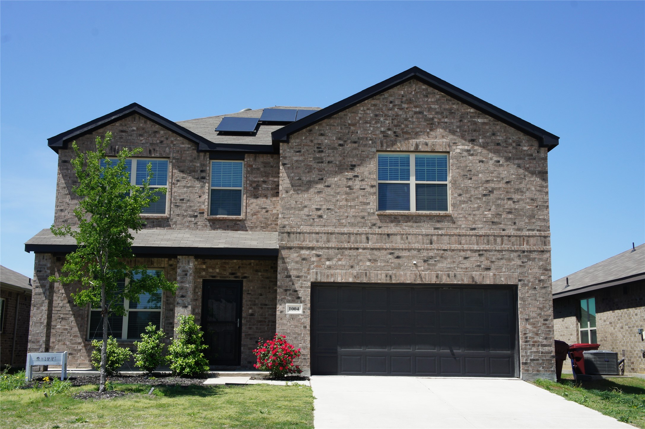1004 Waverly Drive — photo