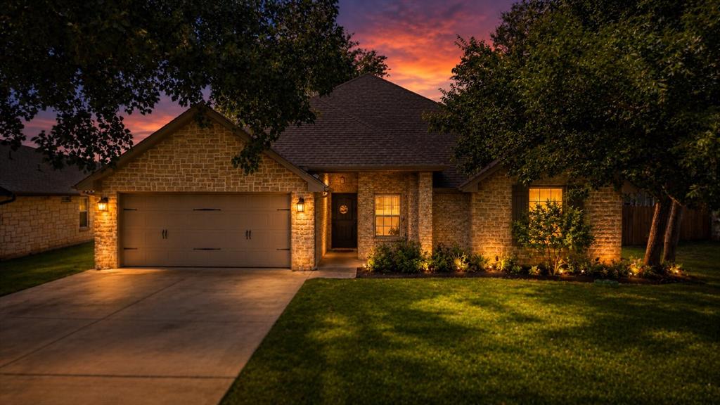 4016 Cherokee Court — photo