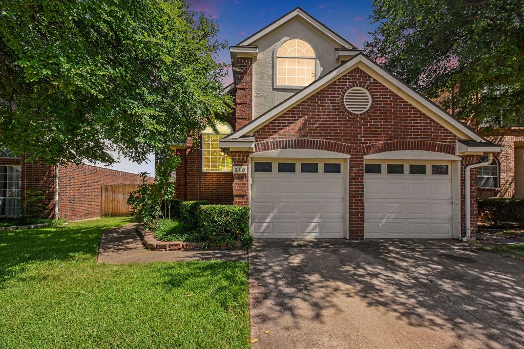 340 Arbor Court — photo