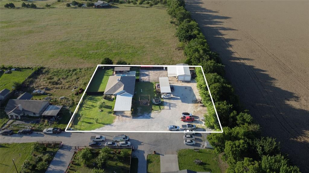 10391 Private Road 5394 — photo