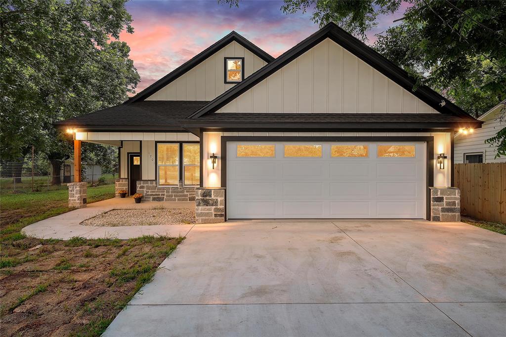 1701 Egan Lane — photo