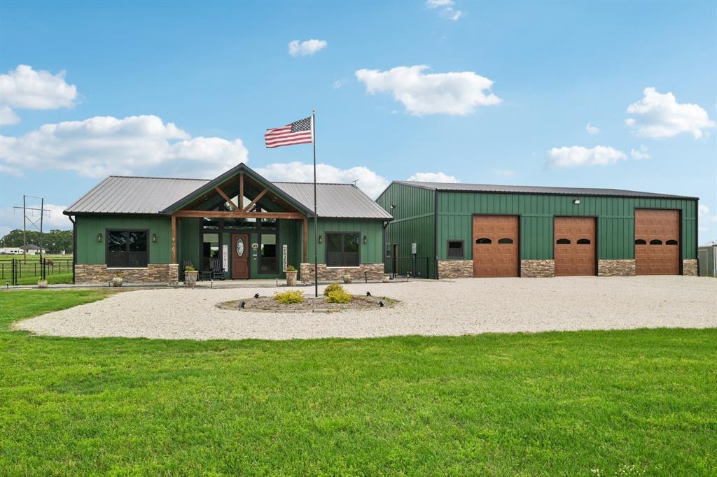 1215 Rs County Road 2300 — photo