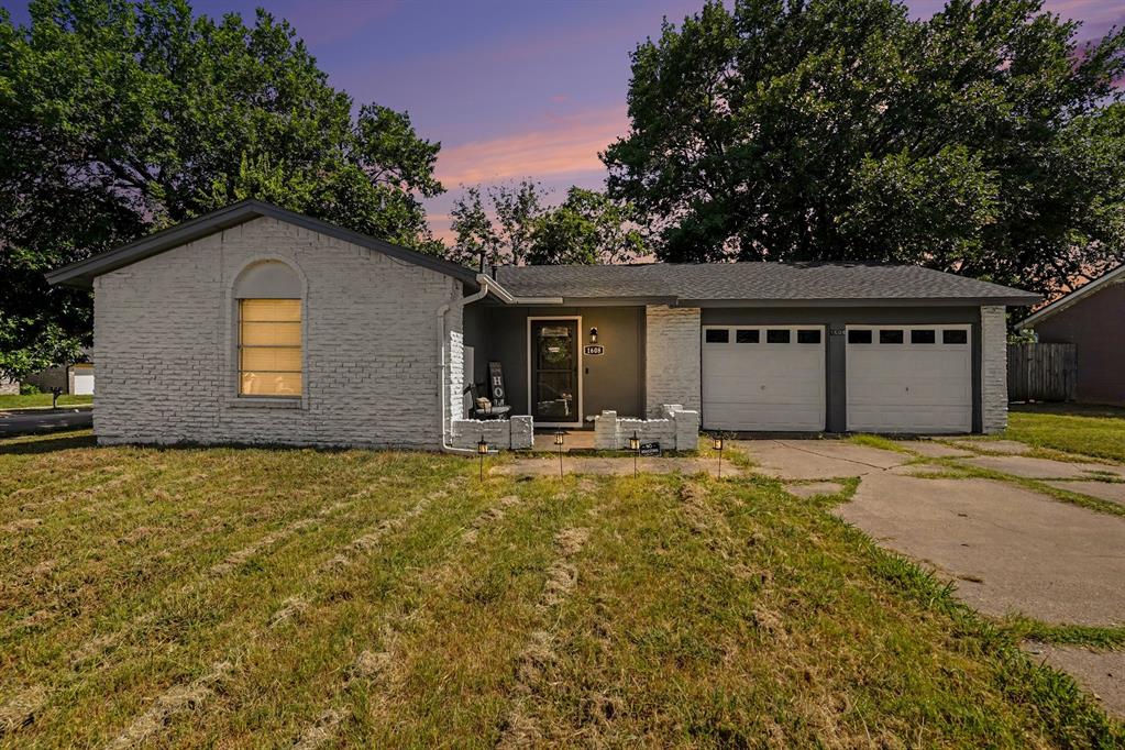 1608 Natches Drive — photo