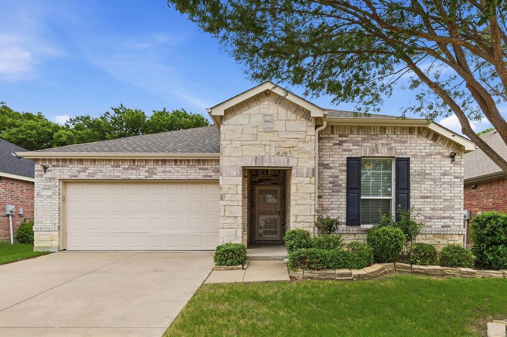 1805 Megan Creek Drive — photo