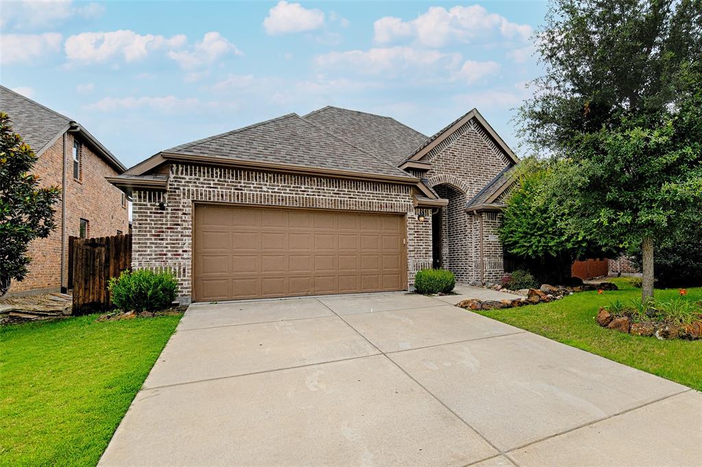 1124 Hot Springs Way — photo