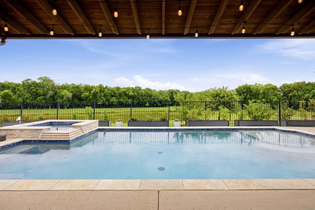 7500 River Park Drive — photo