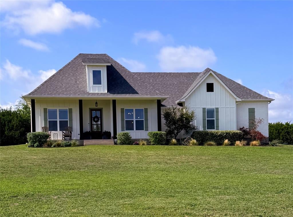 400 Stone Mountain Court — photo