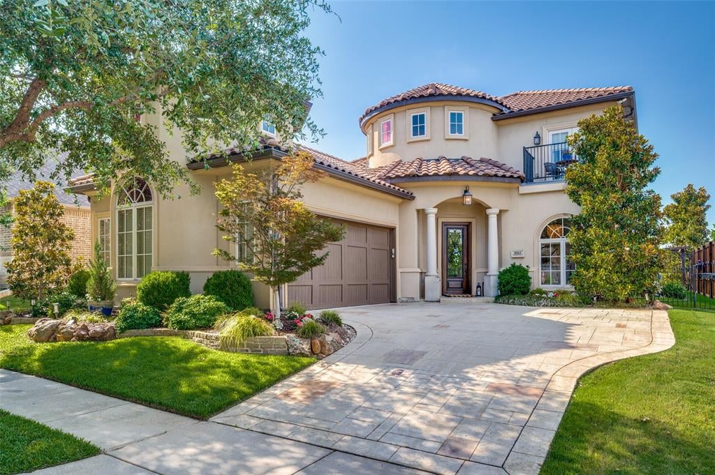 8612 Wakefield Drive — photo