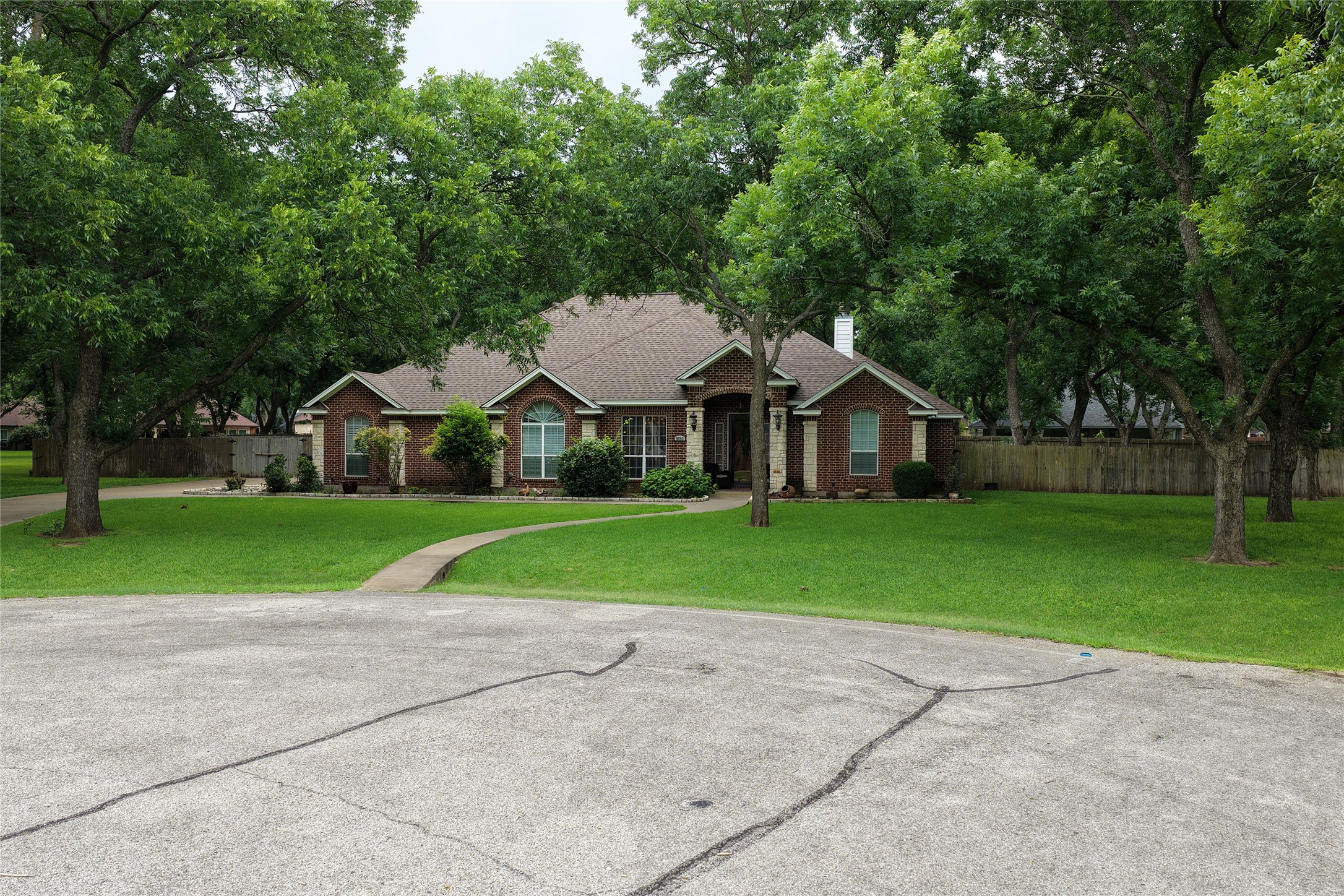 8803 Hampton South Court — photo