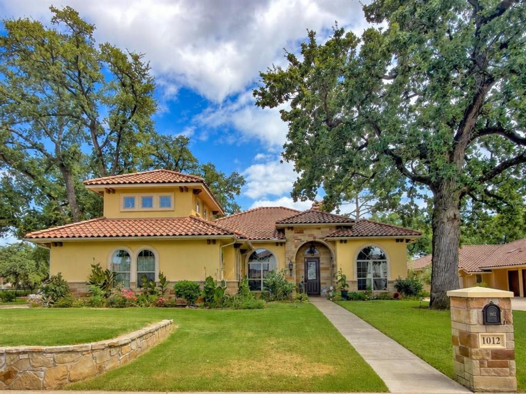 1012 Catalina Bay Boulevard — photo