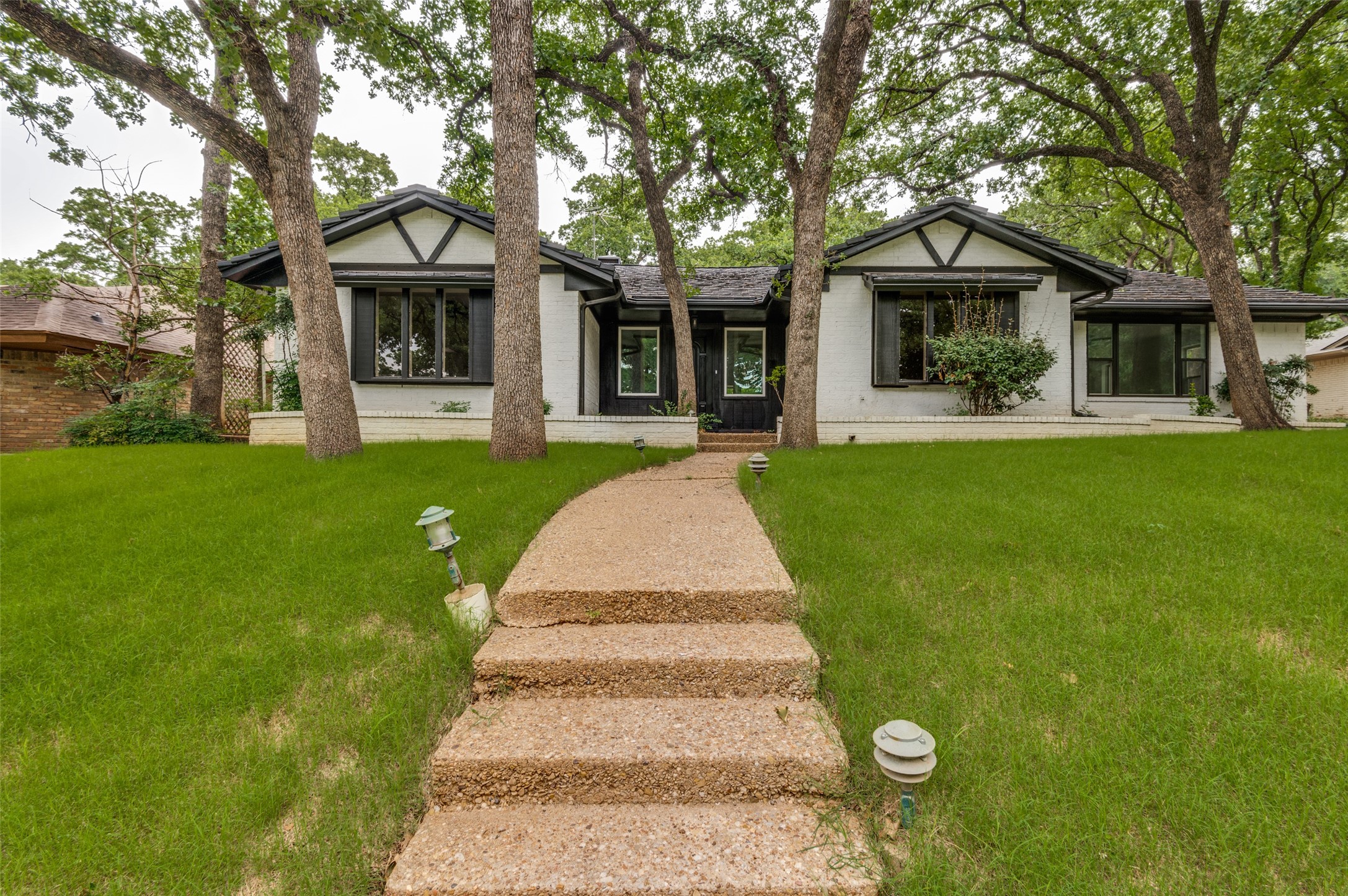 2117 Franklin Drive — photo