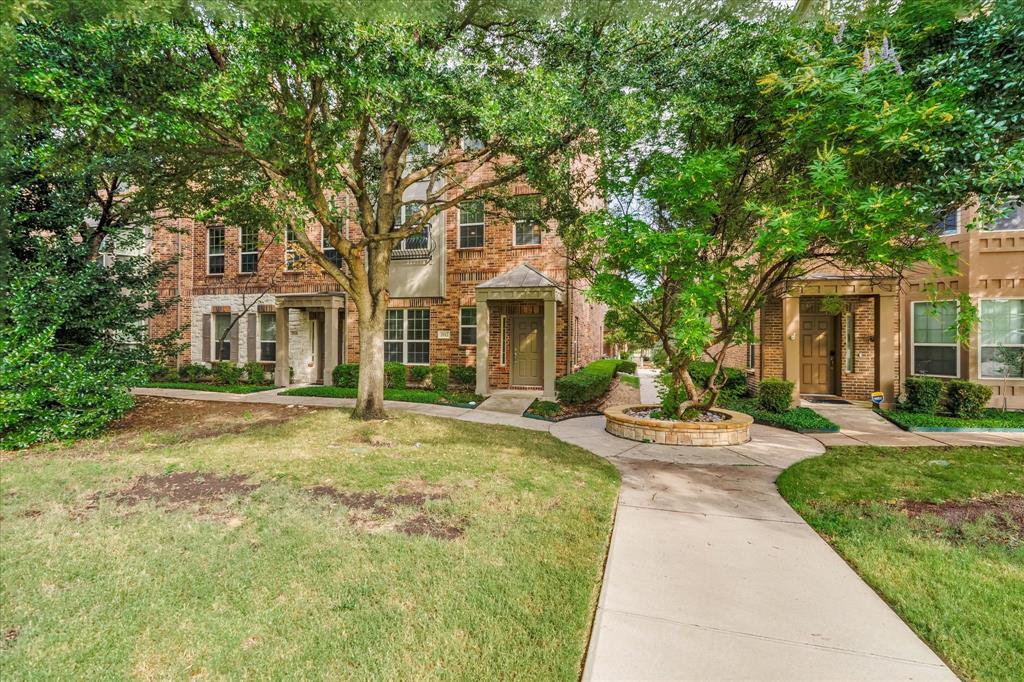 3912 Amberwood Drive — photo
