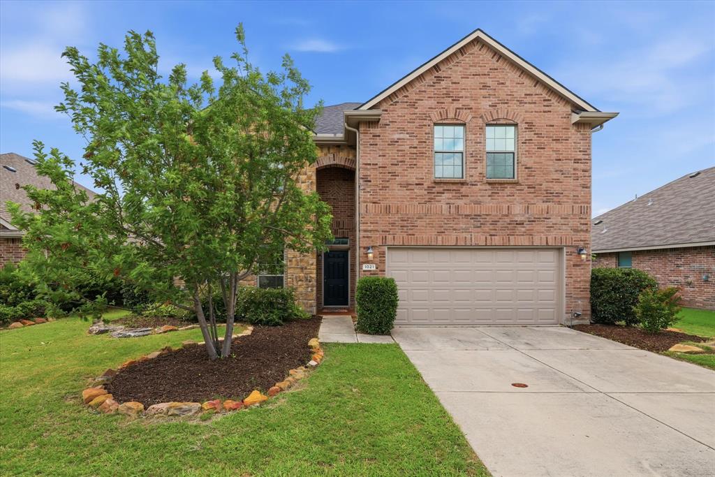 1021 English Ivy Drive — photo