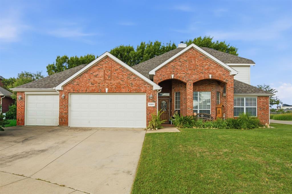 8100 Yucatan Court — photo