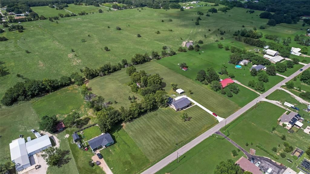 302 County Road 3320 — photo