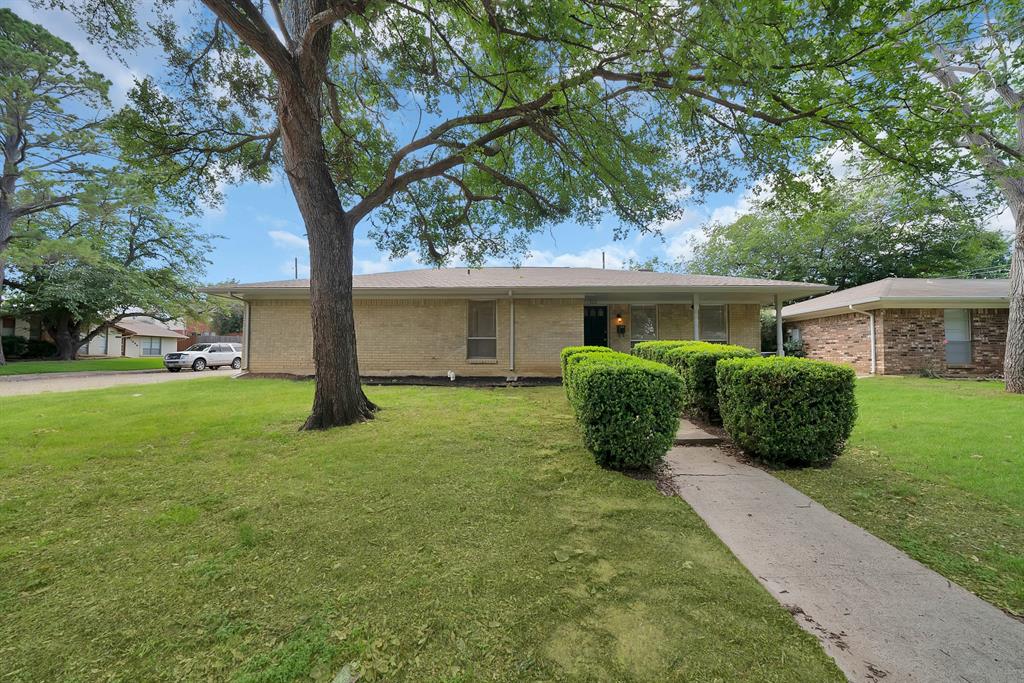 502 Pinebluff Drive — photo