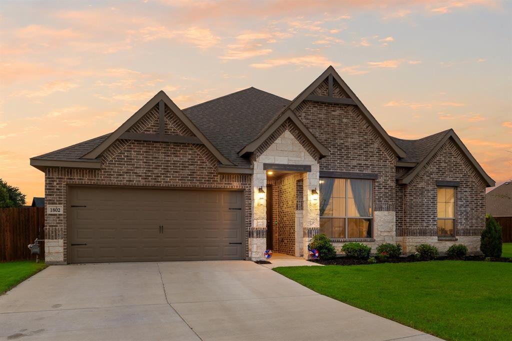 1802 Golden Meadow Court — photo