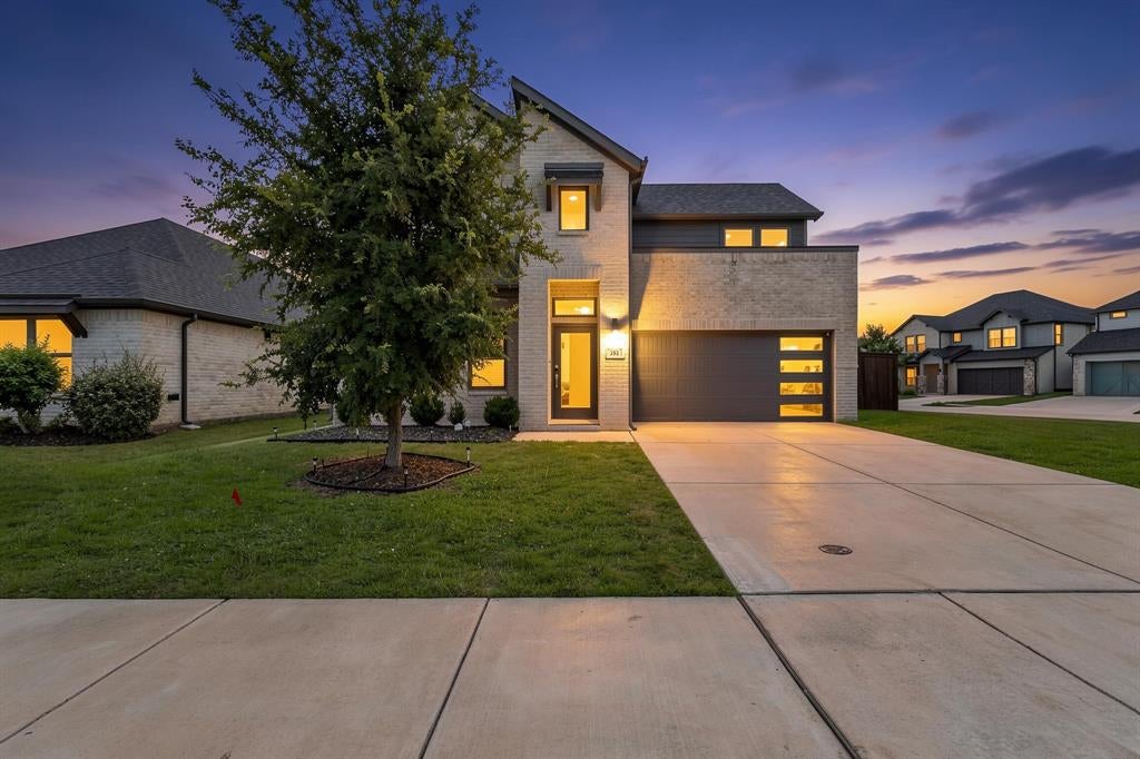 352 Boone Drive — photo