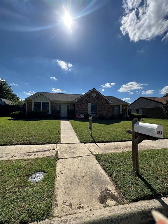 884 Bitternut Drive — photo