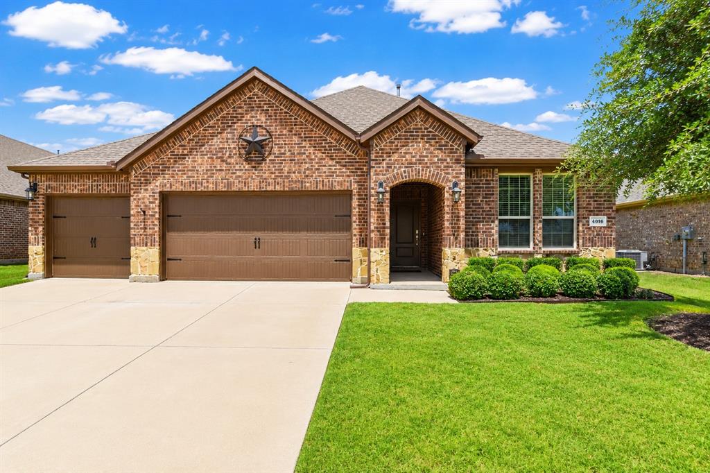 4016 Woodford Drive — photo