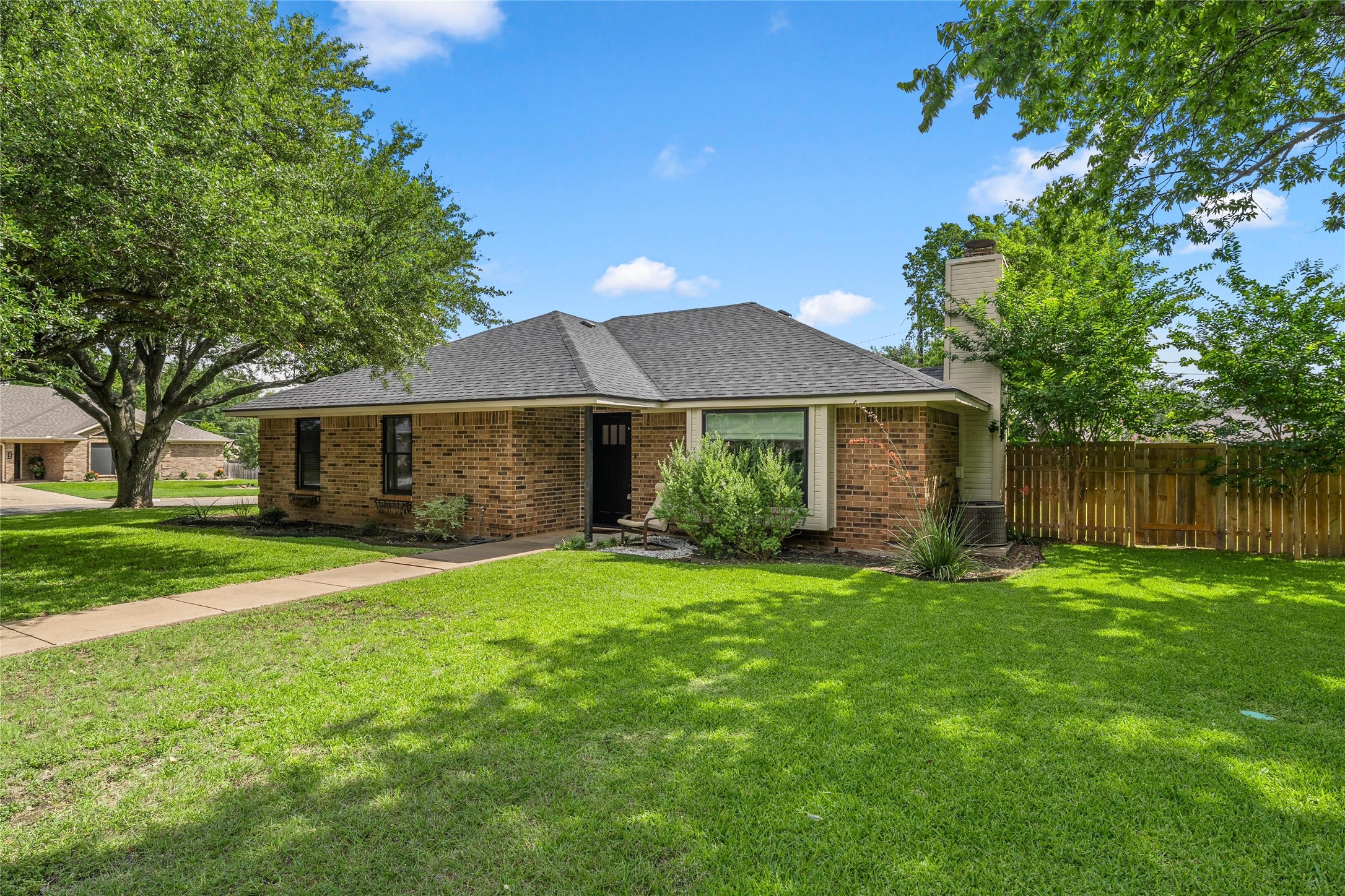 310 Ruth Drive, Hewitt, TX 76643 — photo 3
