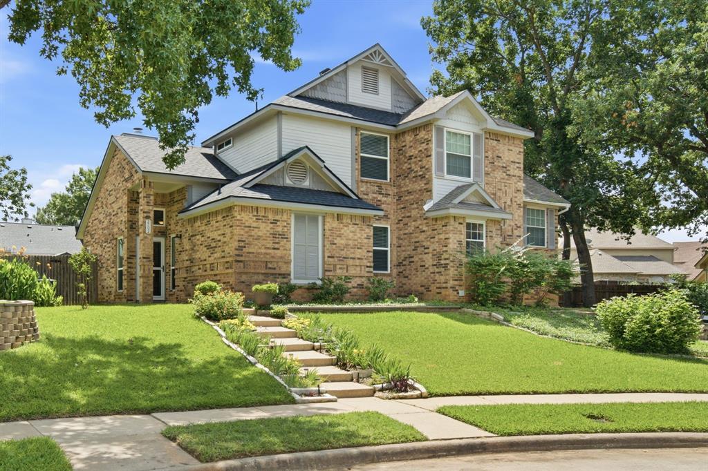 2702 Ansley Court — photo